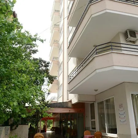 Hotel Livane